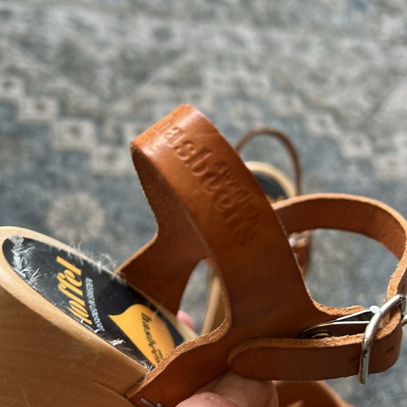 Toffel Swedish Hasbeens  tan high heeled sandal clogs - Picture 7 of 7